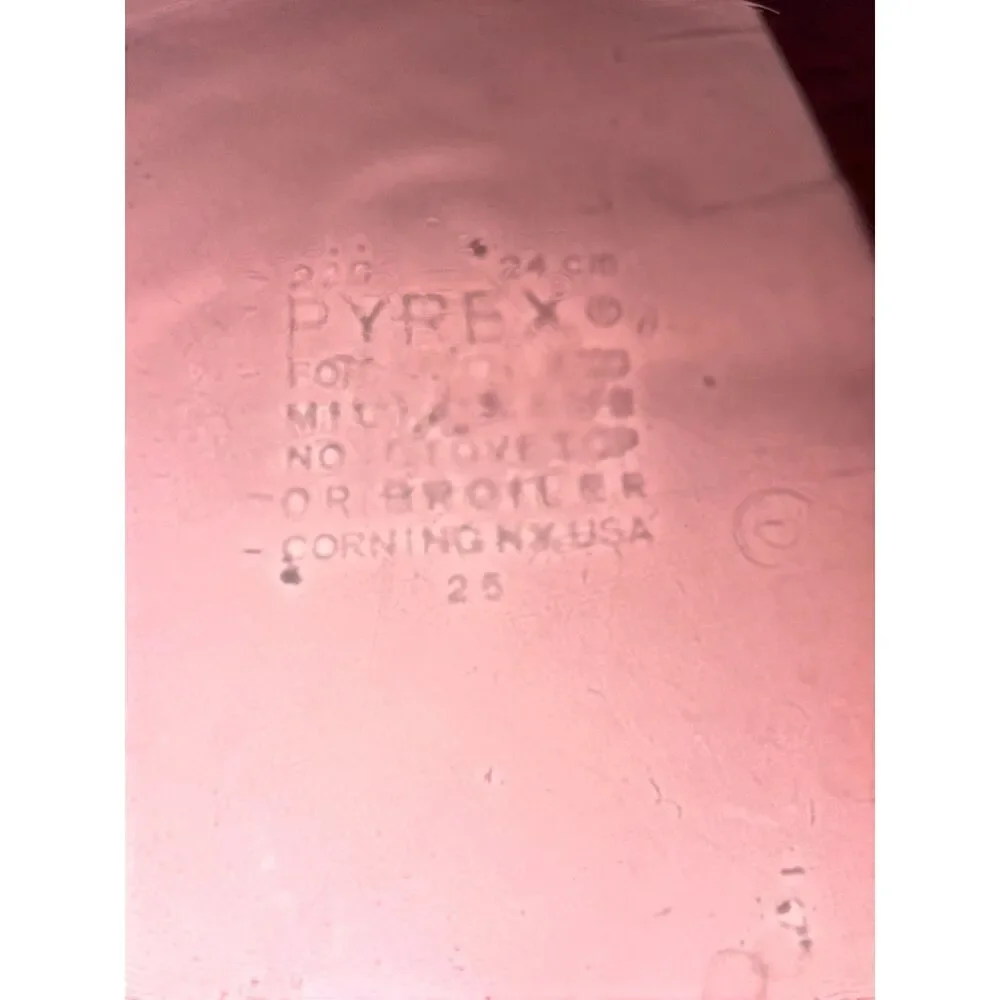 Vintage PYREX Amethyst Purple Scalloped 9.5